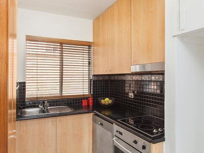 10 / 4-6 Sherbrooke Road, West Ryde