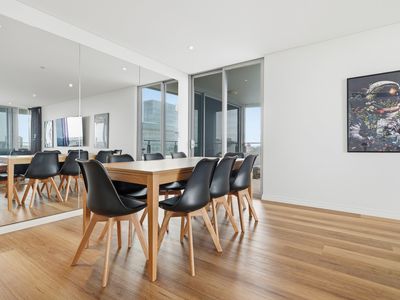 806 / 19 The Circus, Burswood