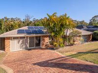 93 Henry Cotton Drive, Parkwood