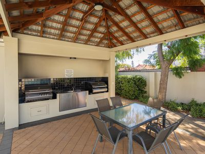 1 / 39 Labouchere Road, South Perth