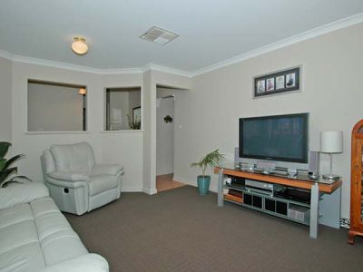 42 Trevaskis Street, Kalgoorlie