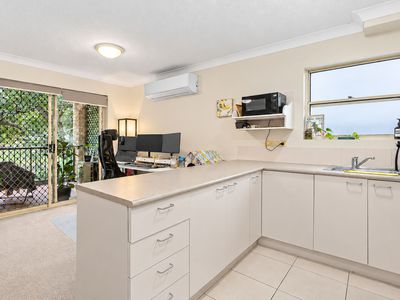 4 / 12 McGregor Avenue, Lutwyche