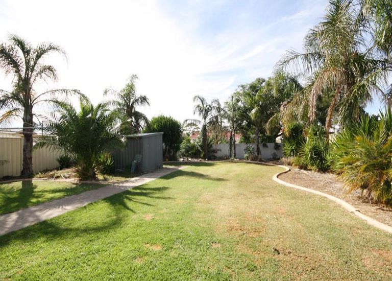 21 Eton Avenue, Warradale