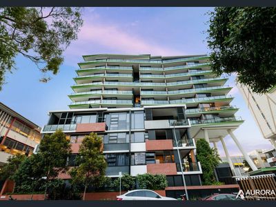 2011/9 Edmondstone Street, South Brisbane