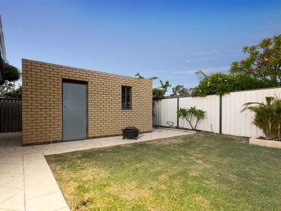 29 Helena Crescent, Thornlie