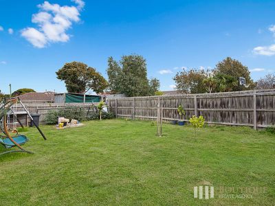2 / 18 Third Avenue, Dandenong North