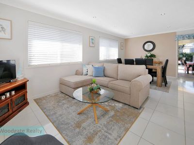 4 Schooner Ct, Woodgate