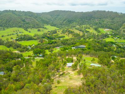 935 Tamborine-Oxenford Road, Wongawallan