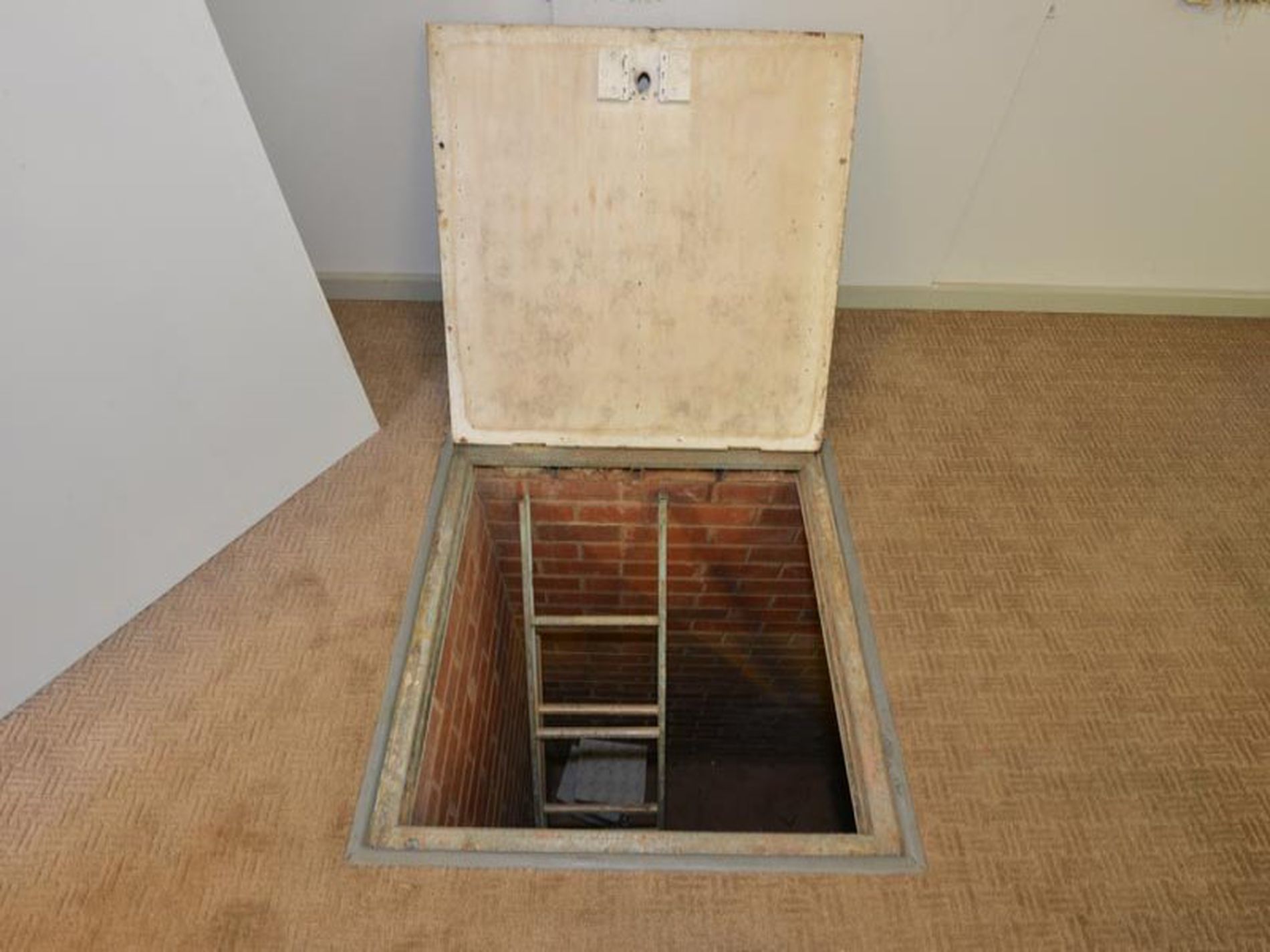 62 Federal Road, Boulder