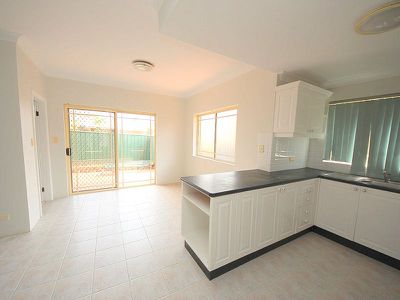 2 / 40 Fenwick Street, Bankstown