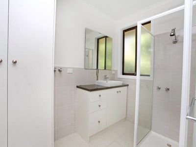 4 / 42 Middle Road, Maribyrnong