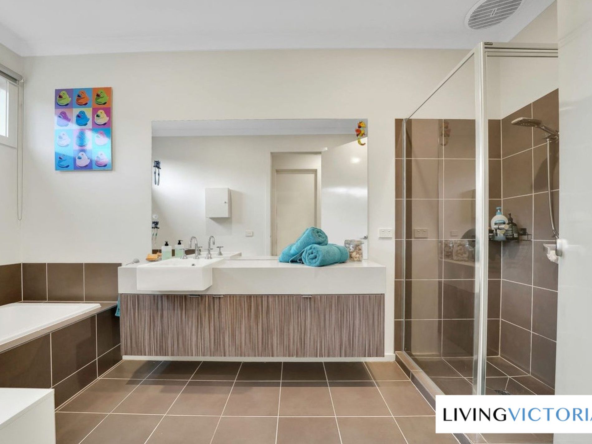 8 Hilderbrand Avenue, Williams Landing