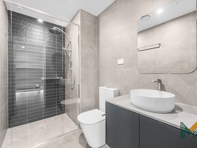 706 / 52 De Burgh Street, Lyneham