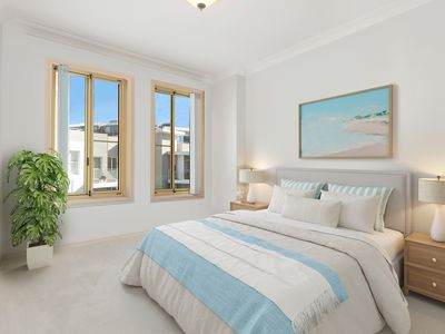 24 / 2-8 Harbour Street, Wollongong