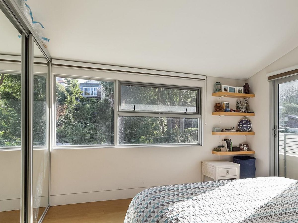 42A Pauling Avenue, Coogee