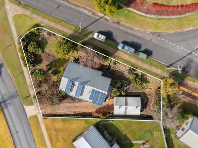 26 Lakeside Avenue, Mount Beauty
