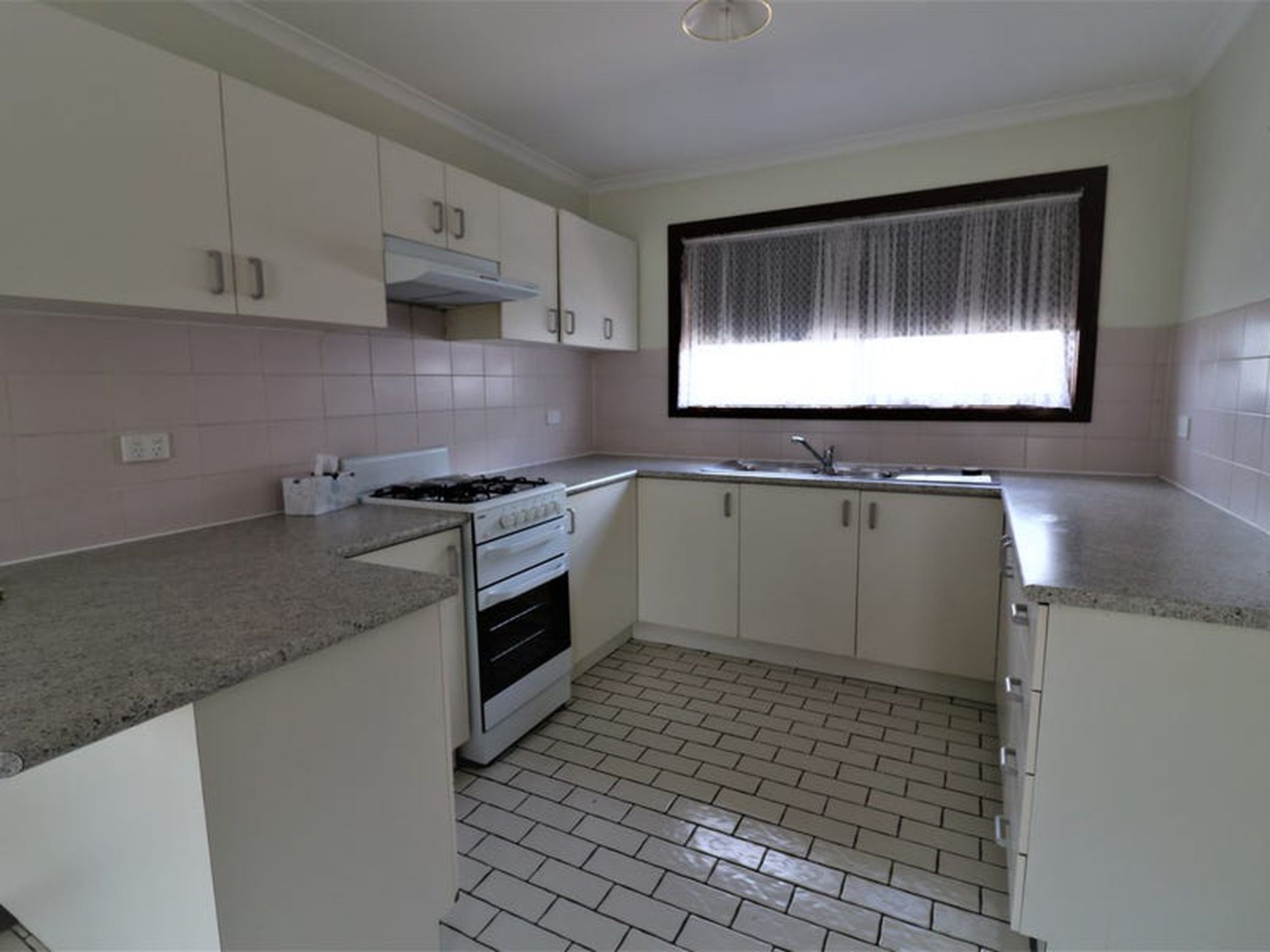 Unit 4 / 115 Tarcombe Rd, Seymour