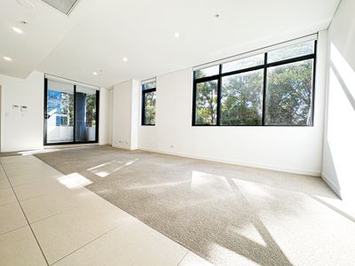 2Bed / 53 Nancarrow Ave, Meadowbank