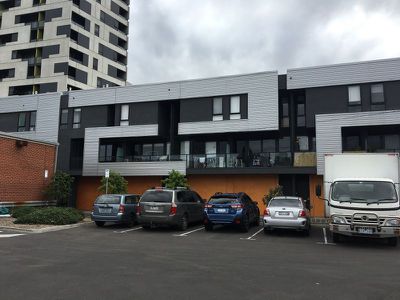 14 Greenham Place, Footscray