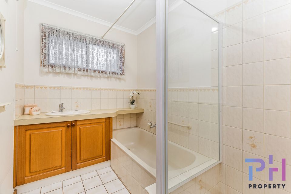 39 Clee Crescent, Strathdale PH Property