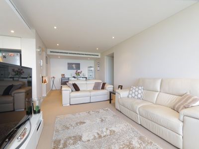 701 / 96 Bow River, Burswood