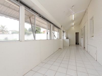 95 Lake Monger Drive, Wembley