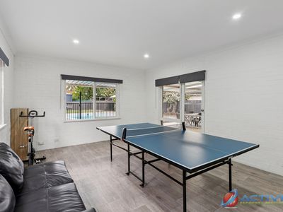 49 Arlunya Avenue, Belmont
