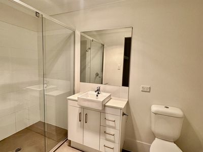 24 / 106 Groth Road, Boondall