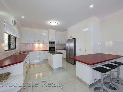6 Driftwood Pl, Woodgate
