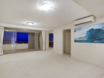 297 / 105 Scarborough Street, Southport