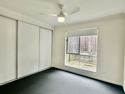 1 / 17 Kains Avenue, Brassall