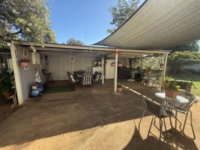 80 High Street, Parkes