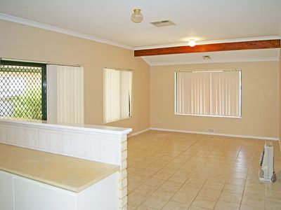 2 Downey Way, Kalgoorlie