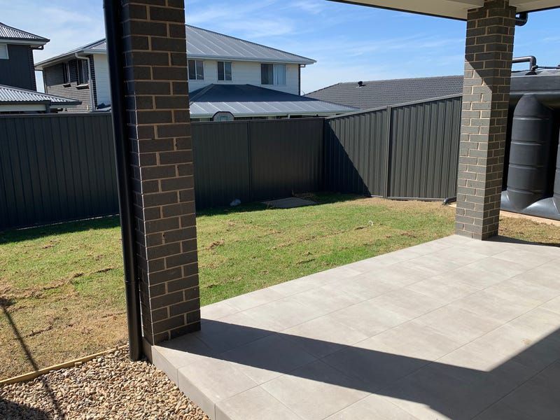 12A Silverton Street, Gregory Hills