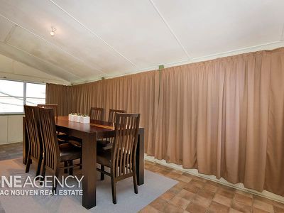 40-42 Owens St, Marburg