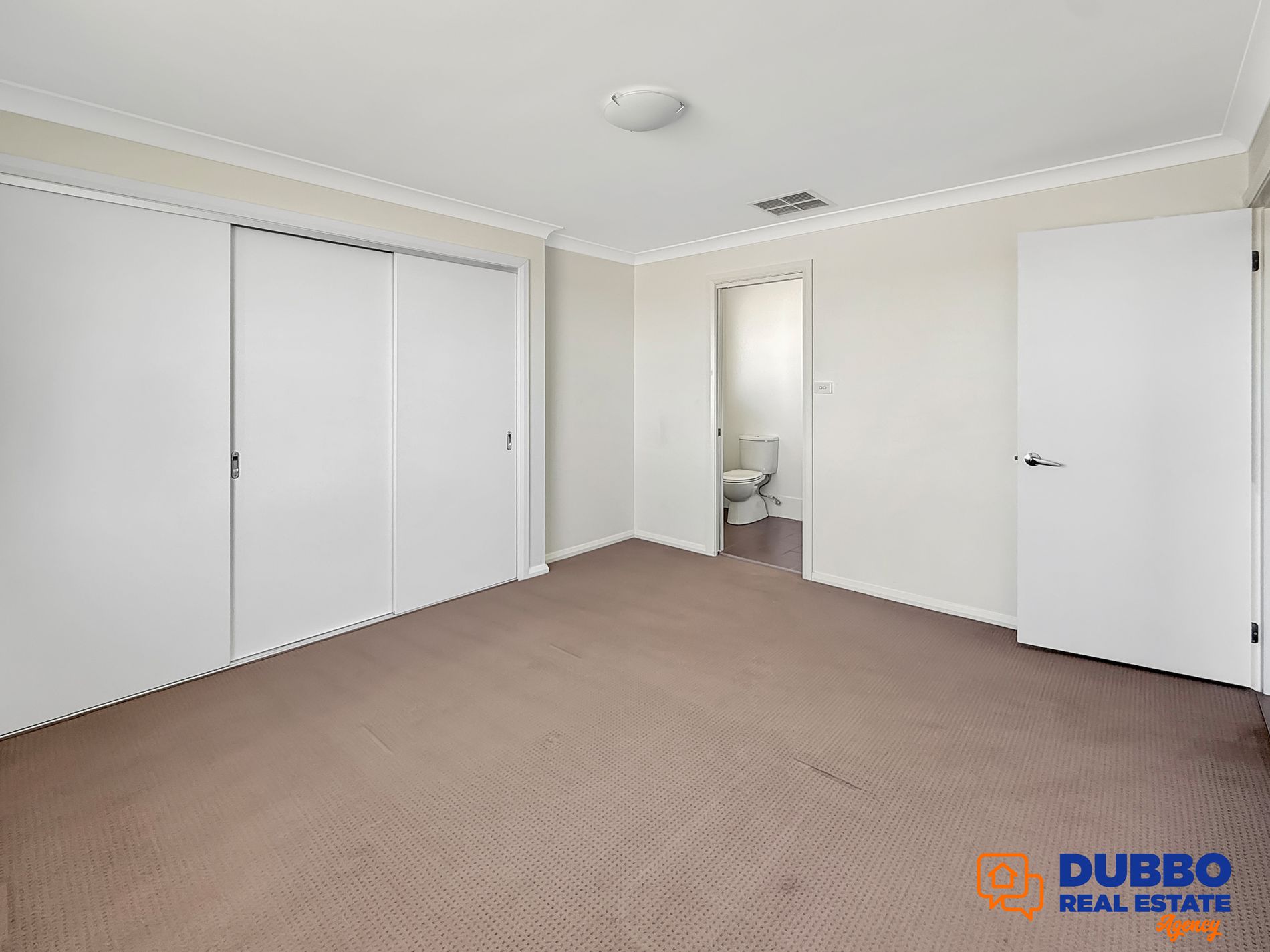 18a Ellenborough Avenue, Dubbo