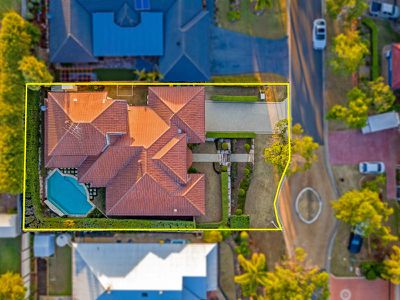 19 The Heights, Underwood