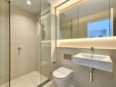 1103 / 628 Flinders Street, Docklands