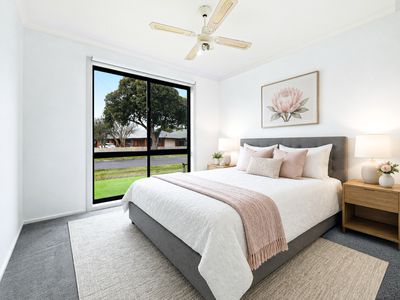 14 Sandfield Dr, Carrum Downs