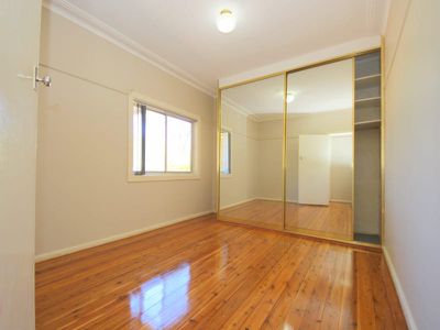 32 Robertson Road, Chester Hill