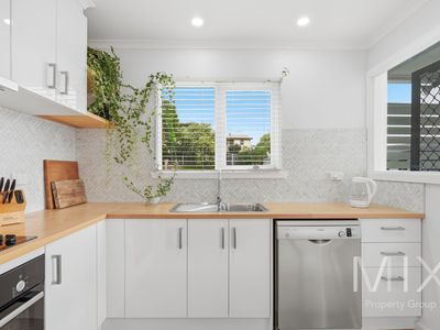 47 Sugarloaf Road, Risdon Vale