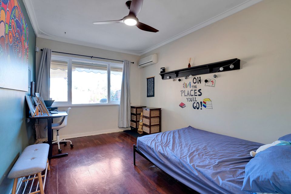 135 Safety Bay Rd, Shoalwater