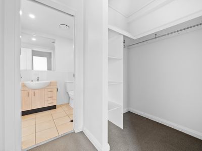 142 / 7 Land Street, Toowong