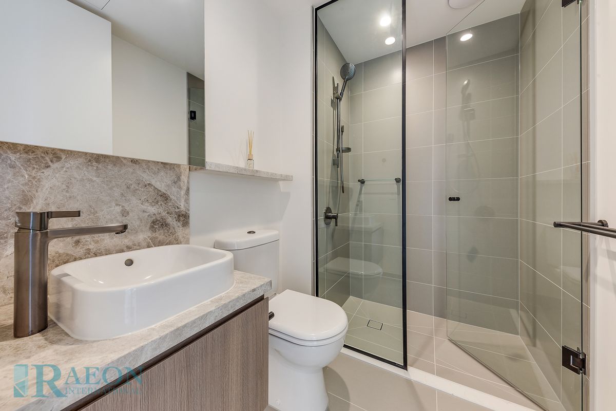 3204 / 23 MacKenzie Street, Melbourne