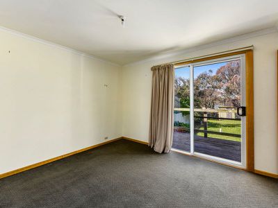 5 Wentworth Street, Beachport