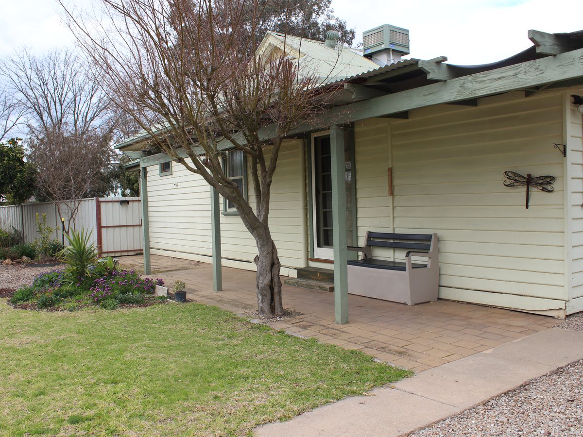 52-54  Charles Street, Benalla West