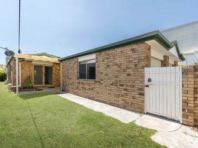 1 / 49 Errol Avenue, Paradise Point