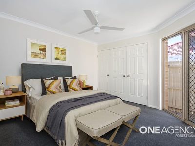 12 Mitchell Pl, Forest Lake