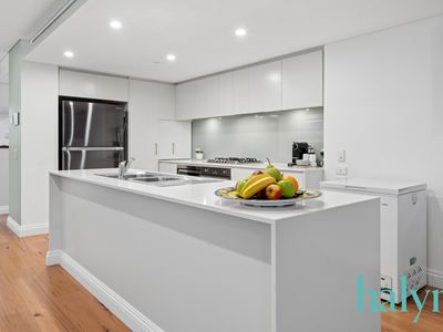 602 / 21 Bow River Crescent, Burswood