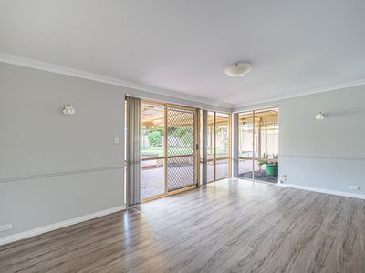 64 Murchison Way, Gosnells